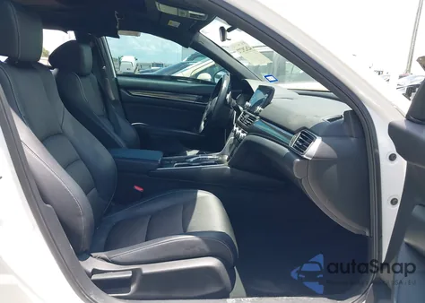 2018 Honda Accord Sport 2.0T из США, поврежденный, VIN 1HGCV2F36JA028331